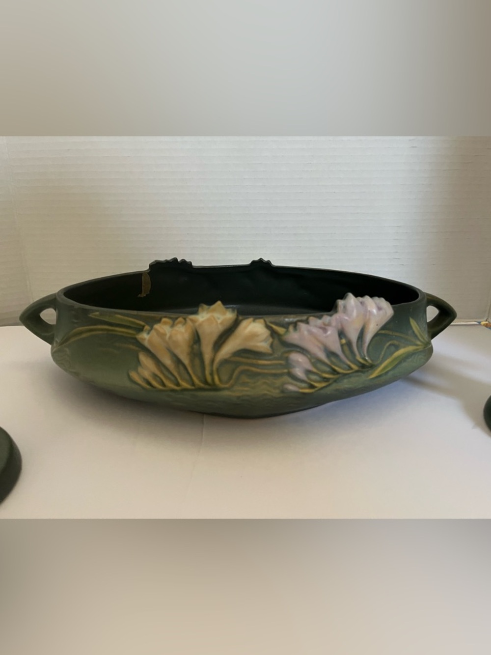 Green Roseville purple freesia Pottery Bowl with 2 matching candlesticks - Picture 7 of 10